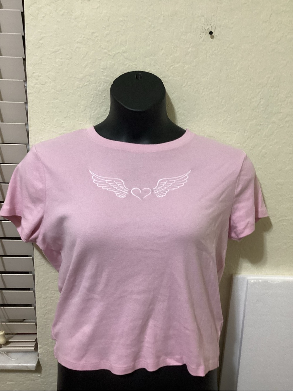 Hollister Pink Wing Heart Crop Tee
